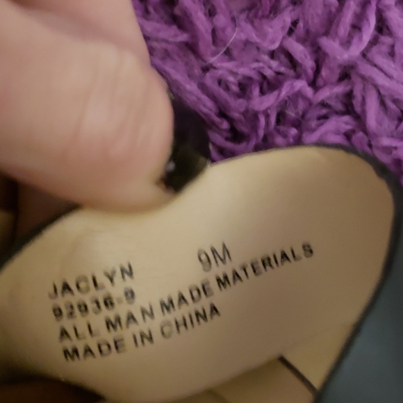 🎁🎁 free w purchase @v - Picture 4 of 6